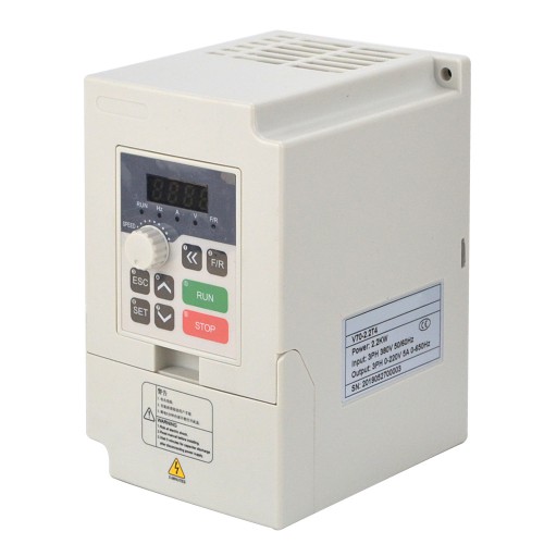 2,2kW Frequenzumrichter (VFD) V70-2.2T4 CNC Spindel Frequenzumrichter 3PS 5A 380V