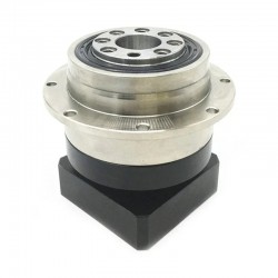 PLX060 Serie Schrägverzahntes Planetengetriebe, Flanschplattenausgabe für Nema 23 Schrittmotor / Nema 24 Servomotor