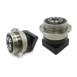 PLX090 Serie Schrägverzahntes Planetengetriebe, Flanschplattenausgabe für Nema NEMA34 Schrittmotor / 90mm Servomotor
