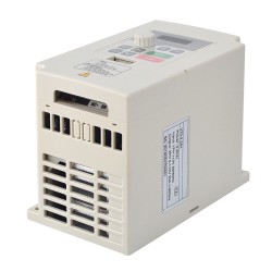 2,2kW Frequenzumrichter (VFD) V70-2.2S1 Spindelmotor Frequenzumrichter 3PS 20A 110V